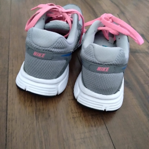 Nike‎ - Revolution 2 Running Shoes - Picture 4 of 6